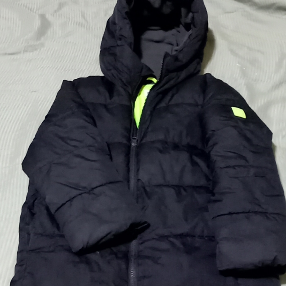 Coat very warm